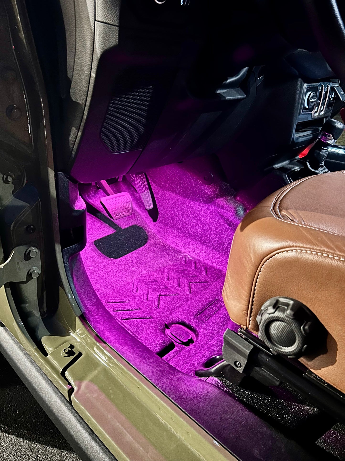 Dirt Road Cred Products LLC Front Jeep Wrangler & Gladiator High Power Floor Light Kit