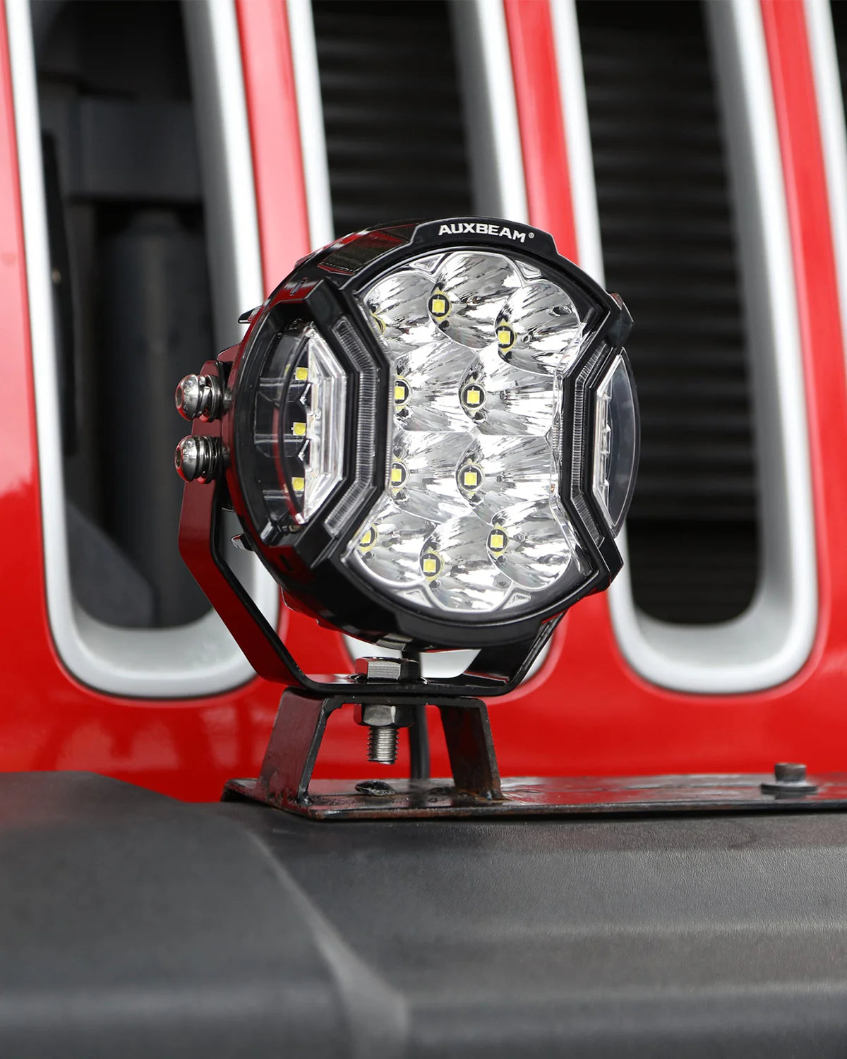 Auxbeam V-ULTRA Series | 5 Inch 172W LED Side Shooter White Pod Lights with Amber DRL