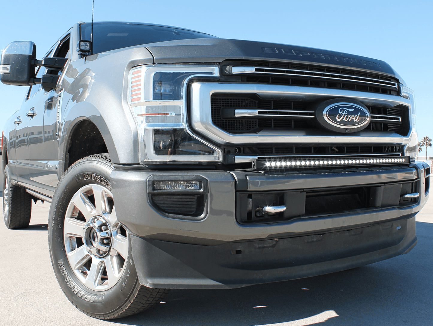 2020-2022 Ford Super Duty F250/F350/F450 40in Light Bar - Slim