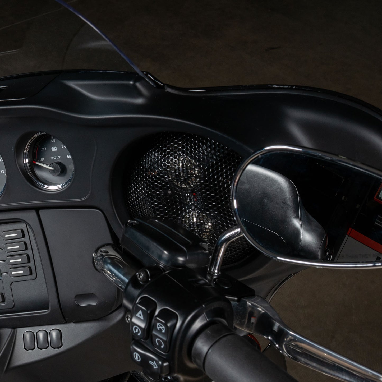 HC1-116DT 6.5 Inch 3-Way Coaxial Speaker System for Harley-Davidson®