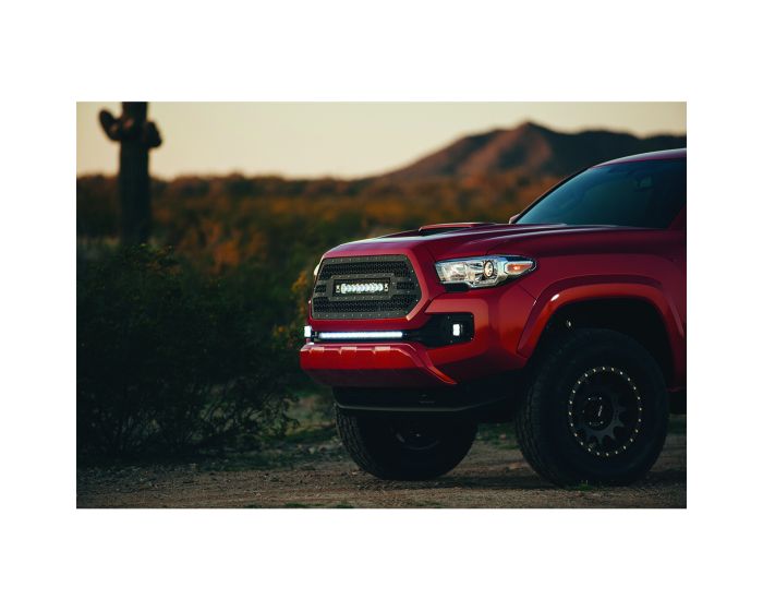 SR Series Pro 10 Inch Spot Black