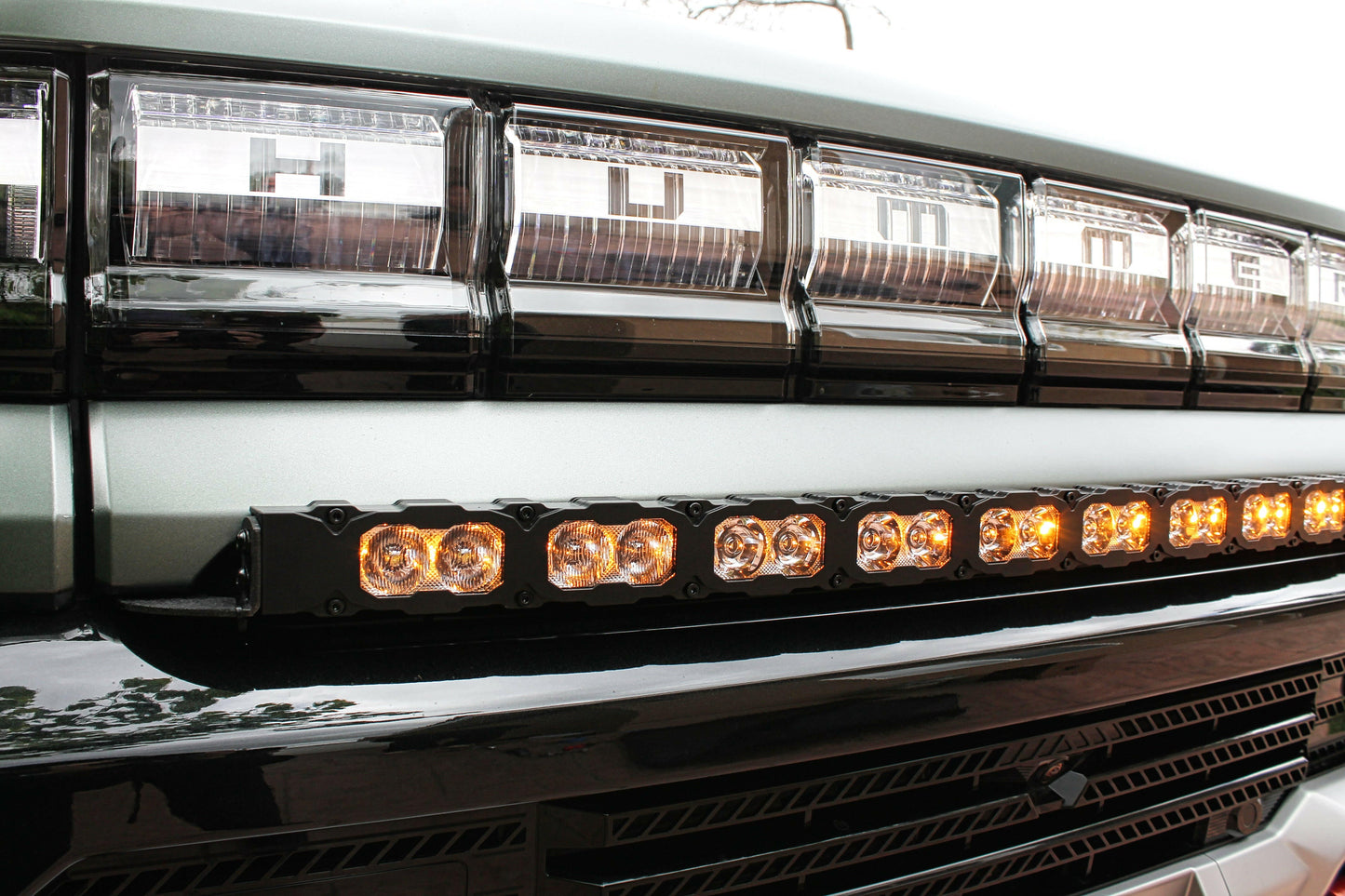 2022+ GMC Hummer EV Bumper 40in Light Bar-PRO